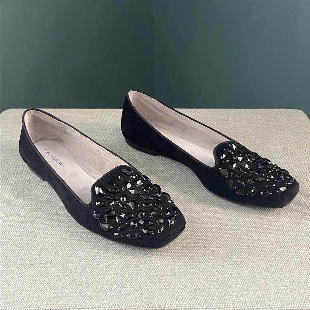 Tahari Cleo Women's Leather Flats - Black gem embellishment classic comfort